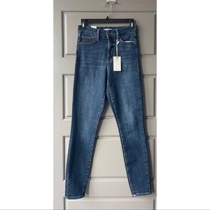 Good American blue high rise skinny jeans size 26